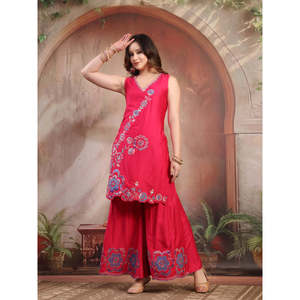 ชุดเดรสปักลายสีชมพูสไตล์ปากีสถานสำหรับผู้หญิง ผ้าเนื้อนุ่ม ชุดคุรตะ ชาราร่า พร้อมผ้าคลุมไหล่ สำหรับงานเทศกาลและชุดประจำชาติ - Product Image 5