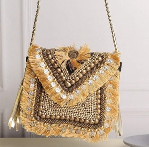 Bolso de Mano con Bordado de Seda Hecho a Mano, Decoraciones de Perlas y Cuentas, Diseño Floral, Cierre de Cremallera Resistente, Logotipo Personalizado, Empaque de Alta Calidad - Product Image 6