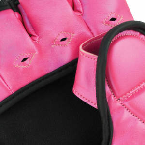 ถุงมือ MMA หนังสีชมพู คุณภาพพรีเมียม น้ำหนักเบา พร้อมตัวล็อค บรรจุภัณฑ์แบบกำหนดเองสำหรับผู้ใหญ่ - Product Image 4