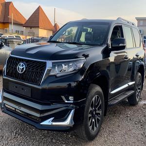 Bastante usado Toyota Land Cruiser Fresh Clean Sin historial de accidentes En stock Pedido al por mayor disponible para la venta - Product Image 3