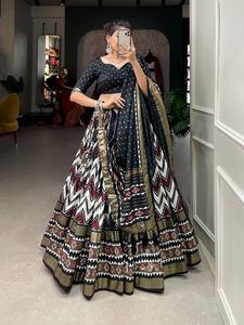 Lehenga Choli con Dupatta, Especial para Navaratri, Lehenga con Estampado Digital en Lámina, con Gran Vuelo, Últimas Tendencias en Lehenga 2024 - Product Image 2