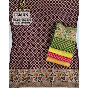 Costume Jacquard en mousseline pure non cousu pour femme Tissu de qualité supérieure avec Dupatta Idéal pour la fête Disponible en vrac Quantité - Product Image 3