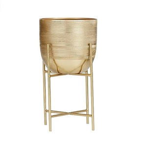 独家产品金属花盆，带支架 & 光滑金色成品餐具客厅装饰花盆 - Product Image 1