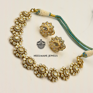 Ensemble de bijoux fins pour occasions spéciales - Collier et boucles d'oreilles en moissanite Polki, or, perles, diamants, motif cœur, cadeau de mariage - Product Image 1