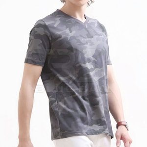 T-shirt pour homme de haute qualité, col en V, matière douce au toucher, idéal pour les activités décontractées et de plein air en été, t-shirt pour homme à col en V - Product Image 6