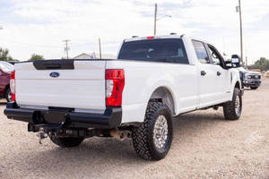 Usado 2022 F * ord Super Duty XL - Product Image 2