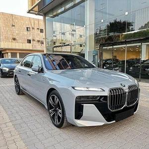 BMW Serie 7 2024 Usado, SUV de Lujo, Turbo, Cuero, Aleación de Aluminio, R17, Transmisión Automática, Alto Rendimiento y Comodidad - Product Image 6