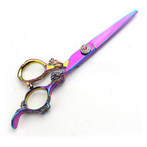 Ciseaux de barbier durables en acier inoxydable à poignée de dragon pour la coupe et le coiffage de salon avec bords de lame tranchants - Product Image 2