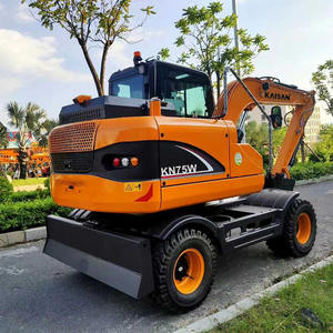 Escavatore Gommato Cinese da 6,5 Tonnellate con Trazione Integrale Completamente Idraulica e Accessori Multifunzionali Mini Escavatore su Ruote - Product Image 3