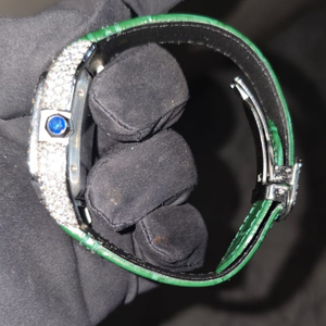 Montre-bracelet pour homme en cuir, nouvelle collection, quartz vert, chiffres arabes, carrée, 40 mm, 20 mm, entièrement sertie de pierres, prix de gros, best-seller - Product Image 2