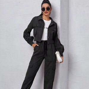 Conjunto de Sudadera Corta y Pantalones Deportivos de Invierno para Mujer, Estilo Urbano, Dos Piezas, Venta al Por Mayor, OEM - Product Image 1