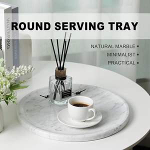 Bandeja Redonda de Mármol de Carrara de Cork and Mill Store, Piedra Natural con Patrón Abstracto, Uso Multiusos - Product Image 2