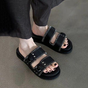 รองเท้าผ้าใบพิมพ์ลายสำหรับผู้หญิง รองเท้าผ้าใบลำลองแบบสวมใส่สบาย ระบายอากาศได้ดี รองเท้าแฟชั่นฤดูร้อน - Product Image 3