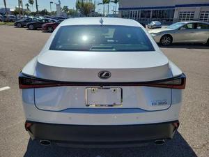 Lexus IS300 2020 - Product Image 2