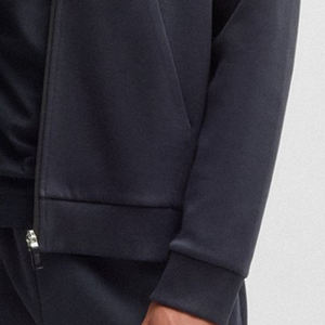 Sweat à capuche pour homme, couleur unie, dernière tendance, avec fermeture éclair, poches latérales et cordons de serrage, prix de gros, manches longues - Product Image 4