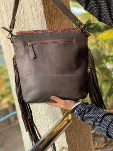 กระเป๋าหนังวัวแท้สไตล์ตะวันตกสำหรับผู้หญิงกระเป๋าสะพายไหล่หนังวัวแกะลายเครื่องมือดีไซน์ใหม่ - Product Image 4