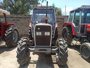 Tractor Multifuncional Massey Ferguson 375 2WD/4WD y Accesorios Agrícolas - Product Image 5