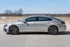 2021 ARTE0N SEL Premium R-Line USED LOW Mileage Sound Engine Automatic <b>Panoramic</b> Sunroof LED Headlights Ready to Ship - Product Image 3