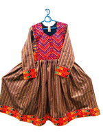 Antique Afghani Vintage Femmes Robe Ensemble Fantaisie Vêtements De Mariage Avec Broderie Fait À La Main Sur Elle Unique Confortable Robes Afghanes
