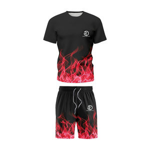 Ensemble de t-shirts en polyester sublimé personnalisé Ensemble de shorts d'été décontractés à manches courtes pour hommes, 2 pièces - Product Image 3