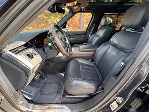 LAND ROVER RANGE ROVER P530 SE LWB 2024, 4-4L V8 BI-TURBO, MOTEUR 523 CH, TRANSMISSION AUTOMATIQUE, SUV/CROSSOVER - Product Image 4