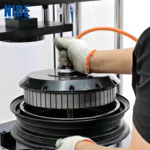 Ligne d'assemblage automatique de moteur de moyeu de roue de vélo électrique, stator et rotor, pour la fabrication de moteurs de rickshaw électrique - Product Image 5