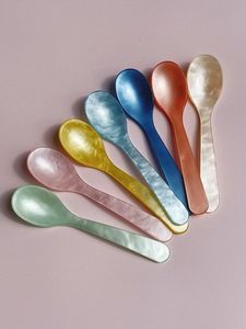 Ensemble cuillère et fourchette à salade en résine marbrée beige, ustensiles en acrylique faits à la main, couverts élégants, vaisselle moderne - Product Image 2