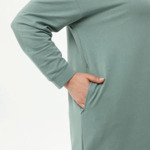 ชุดกีฬาลำลองสำหรับผู้หญิงชุดวอร์มผ้าฝ้าย100% คอกลมมีฮู้ดสีล้วนแบบลำลองขนาดพลัสไซส์ - Product Image 3