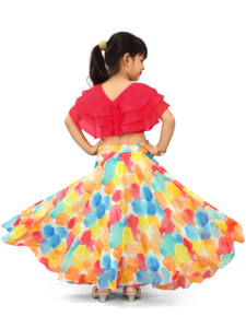 ชุดเลเฮนกาโชลีพิมพ์ลายหลากสีสำหรับสาวๆ แบรนด์ Shoryam พร้อมเสื้อครอปแขนระบายเป็นชั้นๆ เหมาะสำหรับงานเทศกาล งานแต่งงาน ขายส่ง - Product Image 5