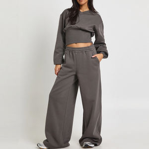 Pantalones elegantes de pierna recta para un ajuste cómodo y sin esfuerzo, conjunto deportivo para mujer con top corto para compradores al por mayor a precio económico. - Product Image 1