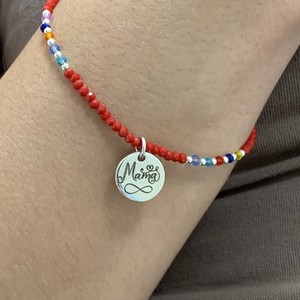 Braccialetto con ciondoli raffinati rosso argento per la mamma - Product Image 2