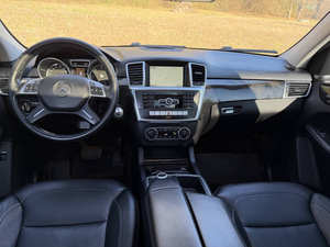 Mercedes-Benz Clase M ML 350 BlueTEC 2014 Usado en Buen Estado - Product Image 2