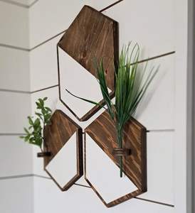 ชุดแขวนผนังไม้ขนาดเล็กสามชิ้นเหมาะสำหรับการตกแต่งผนังแกลเลอรี่และการตกแต่งภายในที่สร้างสรรค์ - Product Image 6