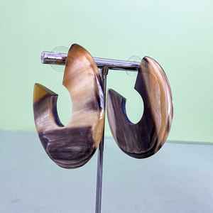 Affordable <b>Handmade</b> Natural Horn <b>Earrings</b> for Women Ethnic Fashion Jewelry Christmas Gift <b>Earrings</b> - Product Image 1