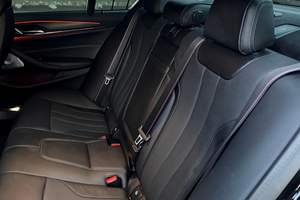 Paquete de competición B M M M-5 2022, motor V8 biturbo de 617 hp, tracción en las cuatro ruedas, paquete ejecutivo - Product Image 3