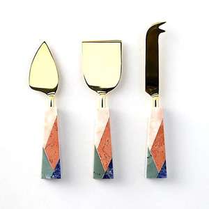 ชุดอุปกรณ์ชีสสแตนเลสสตีลรักษ์โลก ดีไซน์ทันสมัย ด้ามจับเรซิ่นทำมือ ปลอดภัยสำหรับเครื่องล้างจาน เหมาะสำหรับชุดชีสแบบร่วมสมัย - Product Image 1