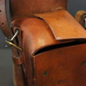 Estuche de cuero vintage para cargador de ametralladora ligera danesa Madsen LMG - Product Image 5