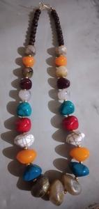 Collier en résine fait main bijoux de mode collier en résine au look tendance avec personnalisation au look attrayant Wending - Product Image 4