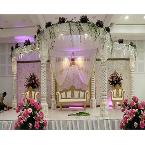 Mandap de mariage Royal Touch, thème de mariage élégant, ensemble de mandap en FRP, mandap blanc exclusif en fibre sculptée, Perth - Product Image 1