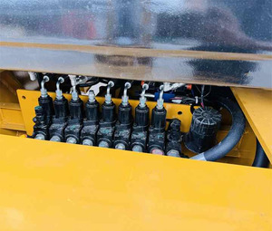 Retroexcavadora CAT 420f 4x4 de Excelente Calidad, Motor de Alta Eficiencia, Bomba de Engranajes, Buen Precio - Product Image 6