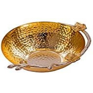 Forme unique en métal de qualité luxueuse Texture martelée Bol de service pour fruits et bonbons plaqué or de haute qualité avec poignée - Product Image 6