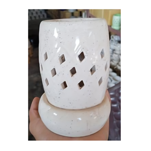 เครื่องกระจายกลิ่นเซรามิกทันสมัย ดีไซน์ร่วมสมัย เหมาะสำหรับการบำบัดด้วยกลิ่นหอมเพื่อการผ่อนคลาย และเป็นของตกแต่งพื้นที่อยู่อาศัยอย่างมีสไตล์ - Product Image 6