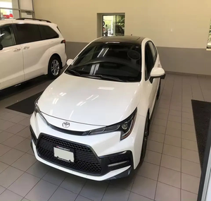 Yaris USADO con Volante a la Izquierda, Asientos de Cuero, Cámara Trasera, 75001-100000 Millas, 250-300 CV, 200-300 Nm, Euro IV, Pantalla Táctil, Techo Solar - Product Image 1