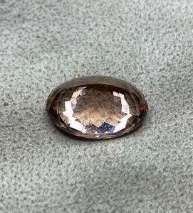 พลอยมอร์แกนไนต์สีพีชธรรมชาติได้รับการรับรอง100% 11.20 CT AA เอฟเฟกต์ดาวคุณภาพวงรีตัดด้วยความร้อนทำความสะอาดฟรีขนาด - Product Image 4