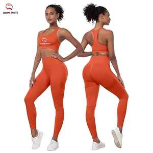 Conjunto de Leggings y Top Deportivo Transpirable para Mujer, Venta al por Mayor Personalizada, Brasier Deportivo Transpirable para Yoga, Ropa de Gimnasio sin Costuras con Patrón Sólido, Ropa Deportiva - Product Image 1