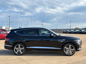 VOITURES D'OCCASION DE HAUTE QUALITÉ 2022 GV80 2.5T A.W.D 2.5T 4 portes S.U.V - Product Image 3