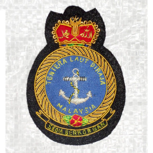 Écusson de broderie tissé personnalisé Écussons cousus à la main brodés avec épingle de sûreté Écussons uniformes OEM/ODM - Product Image 2