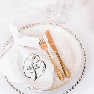 Serviettes en coton lin blanc personnalisées pour mariages et fêtes faites à la main avec logo personnalisé style uni pour le dîner - Product Image 3