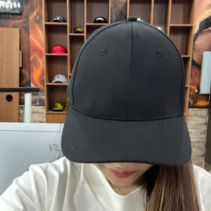 Gorra de Golf de Diseño ODM con Marcador de Bola Magnético, Gorra Funcional e Innovadora para Tiendas de Golf Profesionales y Empresas - Product Image 5