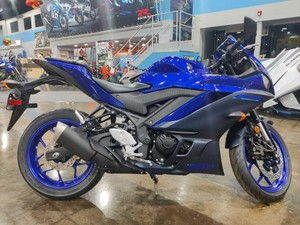 Achetez maintenant la nouvelle moto sportive Yamaha YZFR3 2024 à vendre avec GARANTIE - Product Image 2